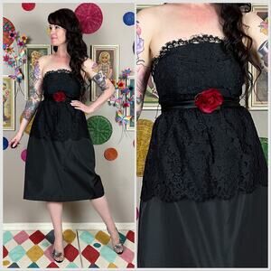 Vintage 1970s/80s Black Lace and Satin Strapless Dress
